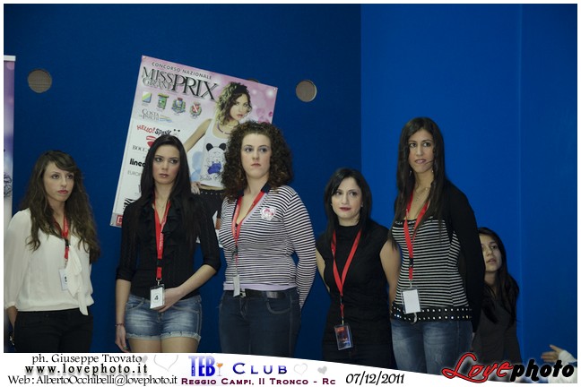 030Teb_Club_Miss Grand Prix_LovePhoto-07122011.jpg